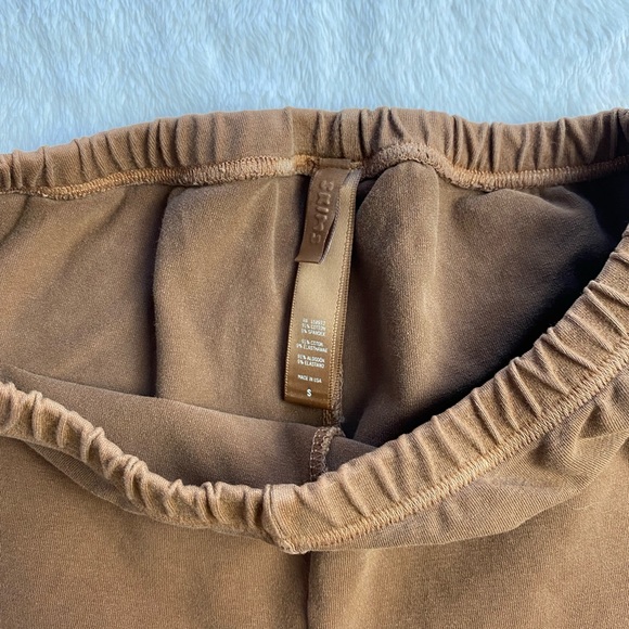 SKIMS Outdoor Bike Shorts in Camel - Picture 2 of 2